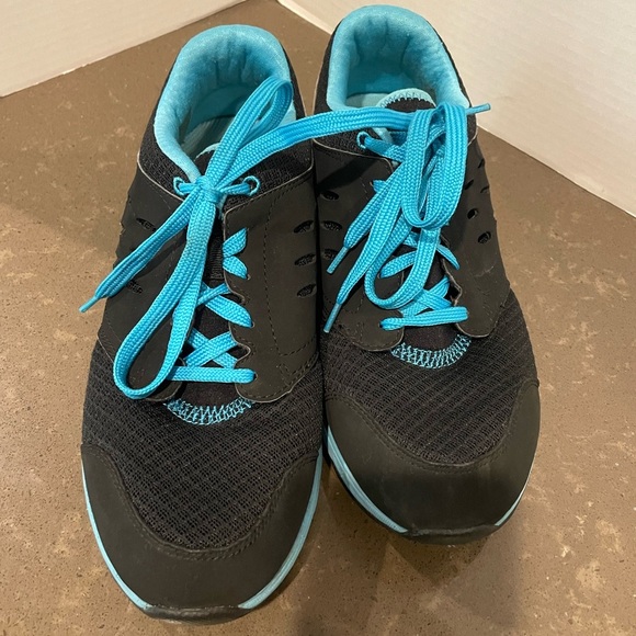Black and Blue Athletic Sneakers - Picture 1 of 6